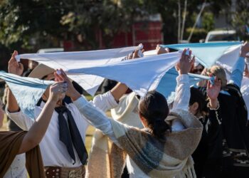 Sierra de la Ventana celebró una emotiva jornada patria (fotos y video transmisión en vivo)