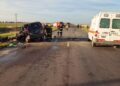 Dos muertos tras fuerte choque entre una Kangoo y un camión en la Ruta Nacional 33