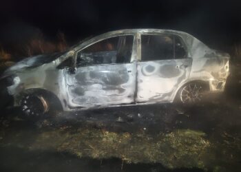Un vehículo se incendió en ruta 76