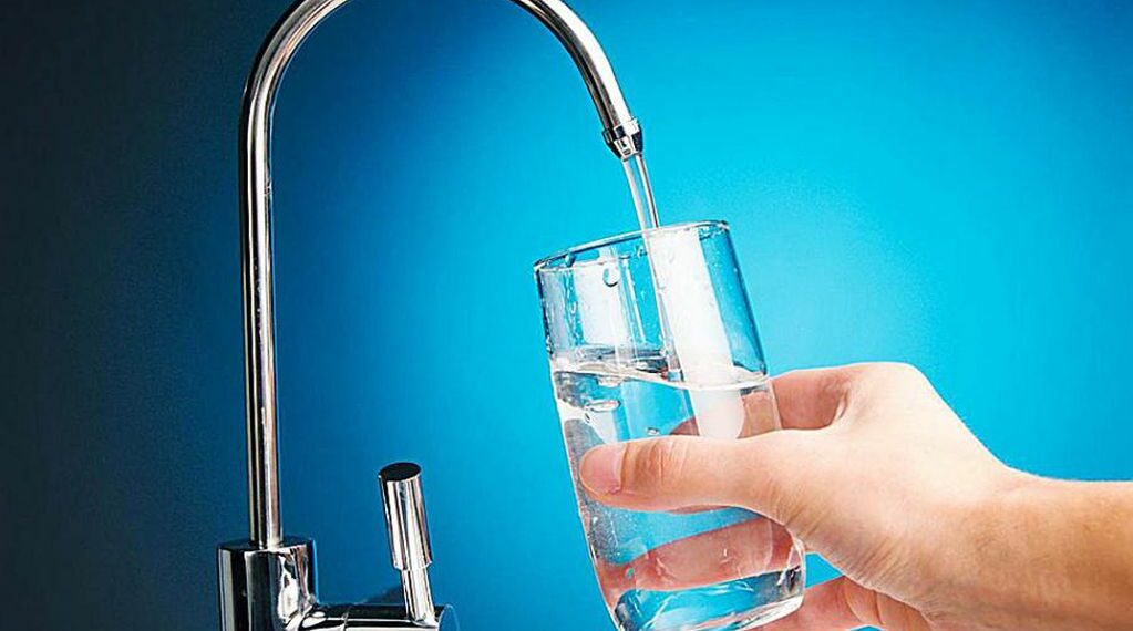 Recomiendan cuidar el uso del agua por el corte de energía de este domingo
