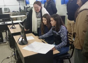 Elsa Guillermo visitó Tornquist y reafirmó la defensa de la educación técnica en la Provincia