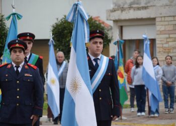 Concurrido acto protocolar por el Día del Bombero Voluntario (videos)