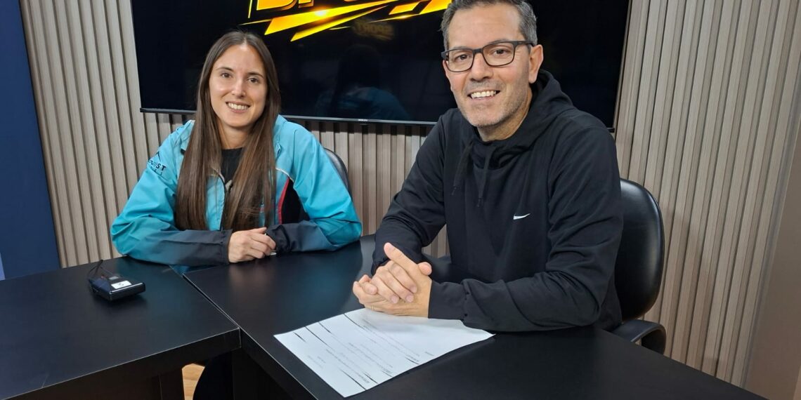 Julieta Abalos: Entre la montaña y las telas