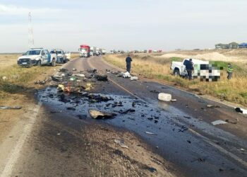 Dos muertos tras un choque frontal en la Ruta 33
