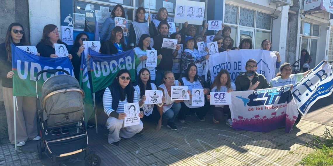 Tornquist se movilizó para pedir justicia por la docente Nancy Godoy (fotos y videos)