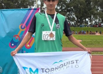 Dante Iparraguirre, en 800  mts. logró la primera 𝗠𝗲𝗱𝗮𝗹𝗹𝗮 𝗱𝗲 𝗕𝗿𝗼𝗻𝗰𝗲 para el distrito de Tornquist